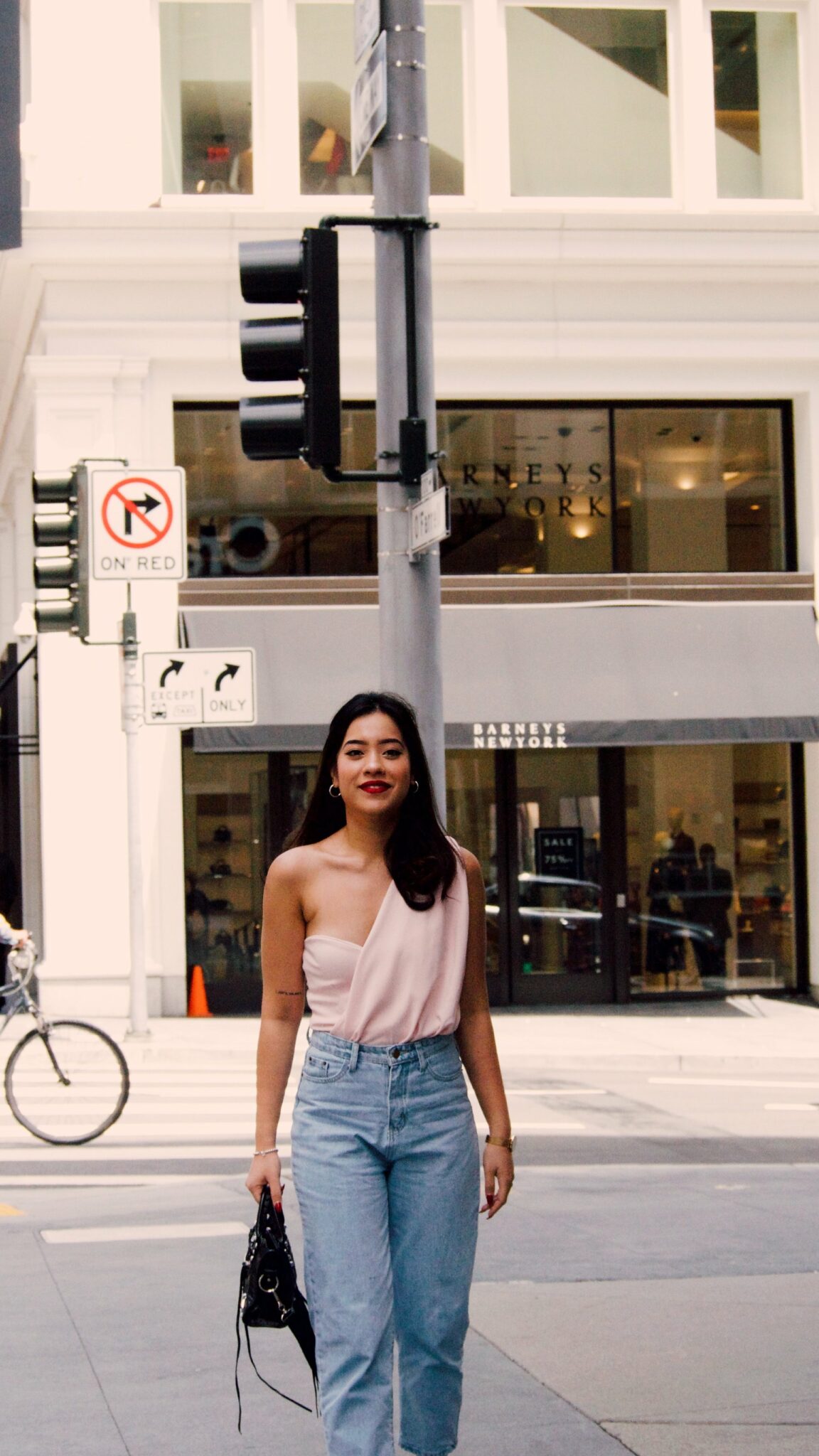 24 Best Jeans for a Small Waist and Big Thighs All About Jeans