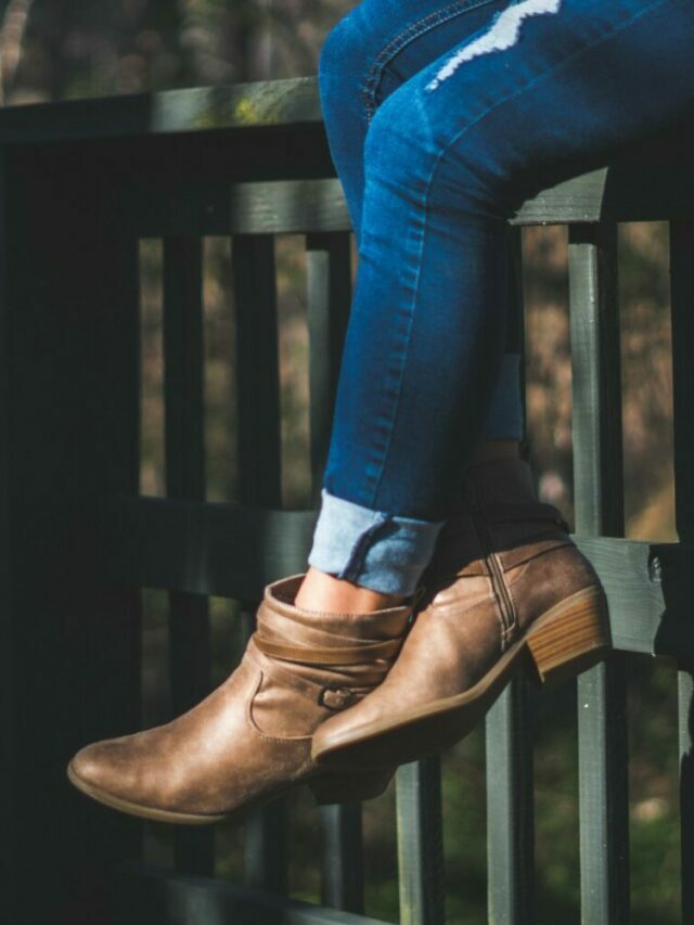 Tips for Cuffing Jeans With Boots