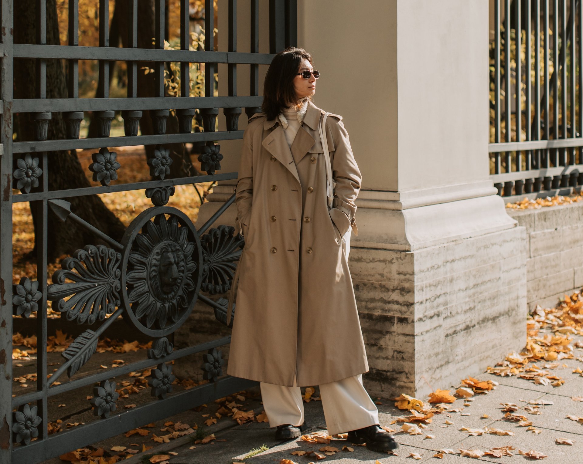 Woman wearing a long coat